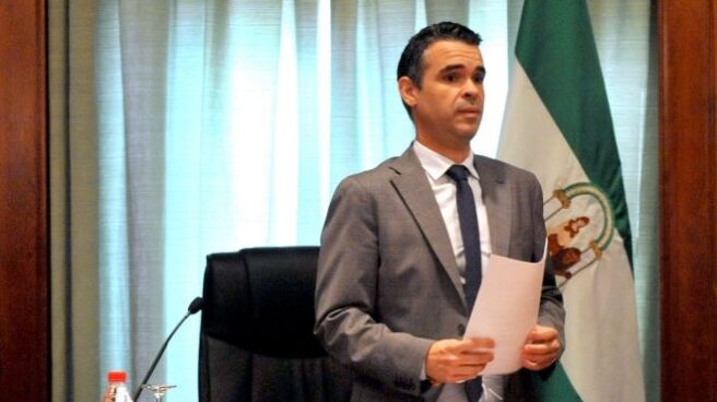 El PP pacta con los independientes para desalojar al PSOE de la alcaldía de Marbella