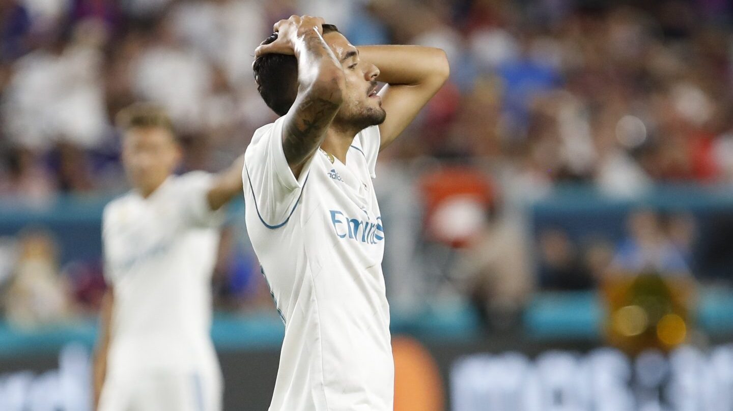 El jugador del Real Madrid, Daniel Ceballos, durante la derrota del pasado sábado frente al F.C. Barcelona.
