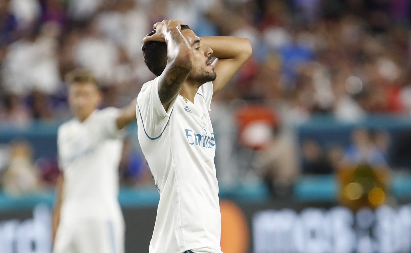 El jugador del Real Madrid, Daniel Ceballos, durante la derrota del pasado sábado frente al F.C. Barcelona.