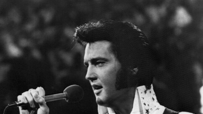 Elvis presley Fotografía de archivo sin fecha del cantante estadounidense Elvis Presley durante una presentación.