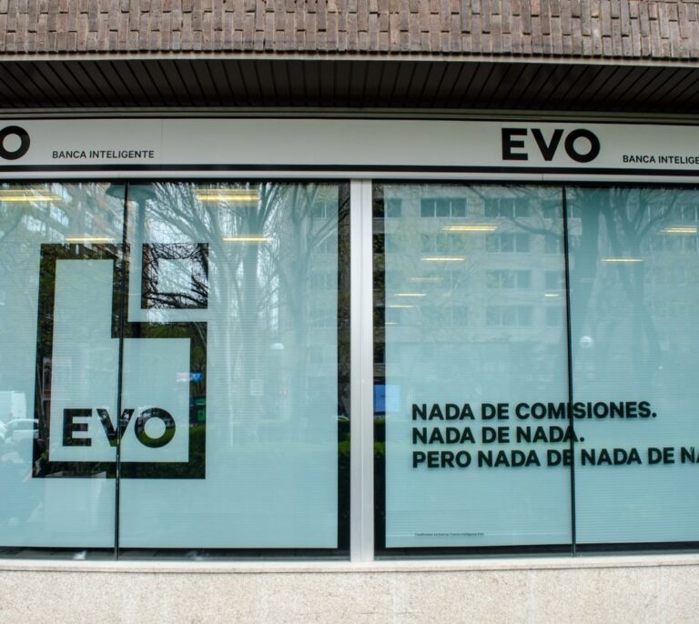Oleada de reclamaciones contra EVO por cobrar 'comisiones encubiertas' a sus clientes