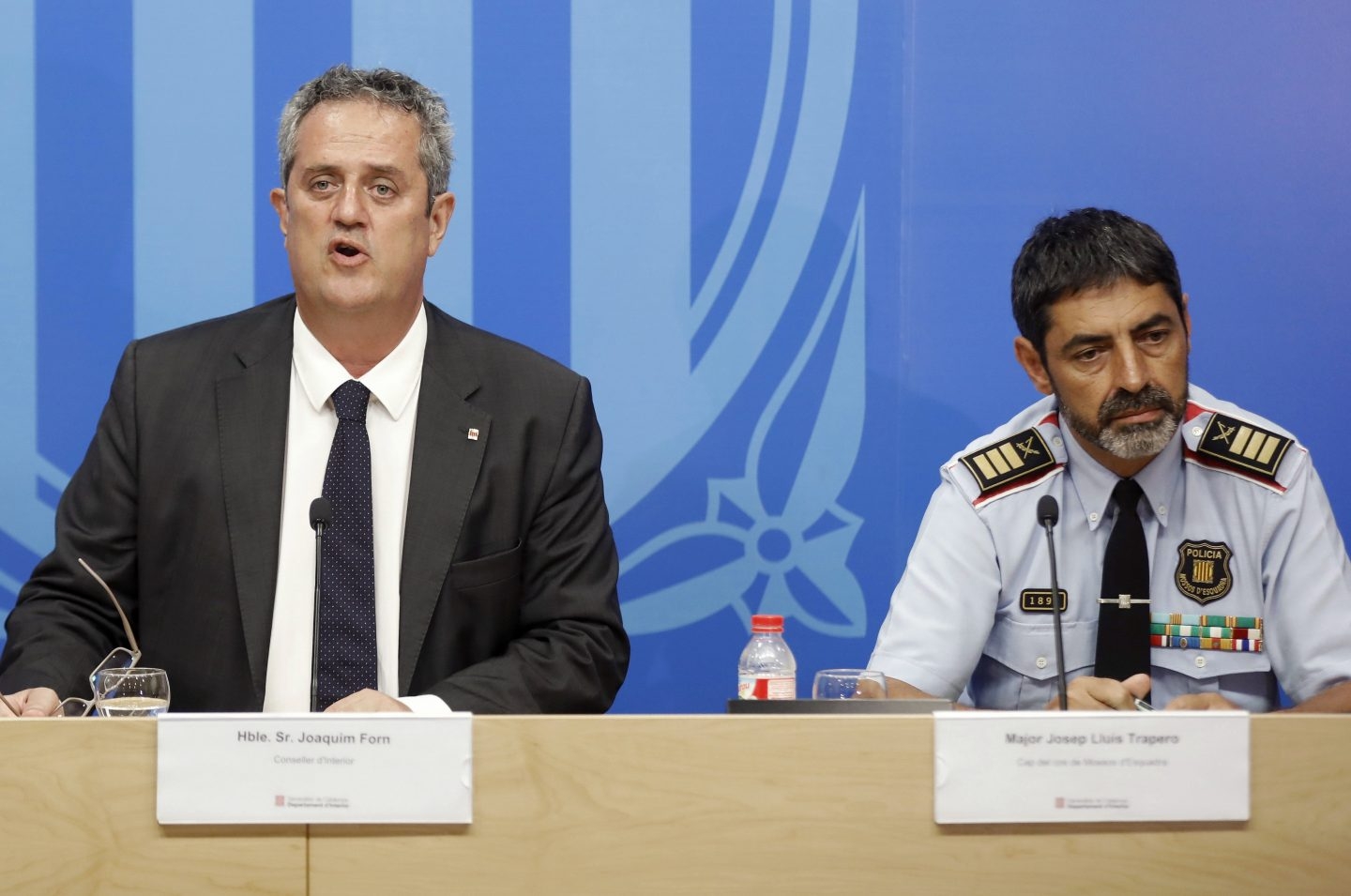 El 'conseller' de Interior, Joaquim Forn, junto al mayor de los Mossos d'Esquadra, Josep Lluís Trapero.