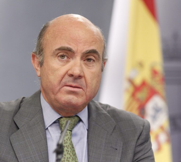 Fitch confía en que el desafío soberanista catalán no afectará a la economía española