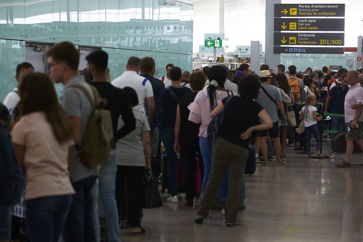 Colas en el aeropuerto de El Prat.