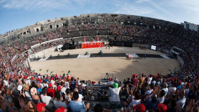 Arena de Nimes, meta de la primera etapa de la Vuelta a España celebrada este sábado.