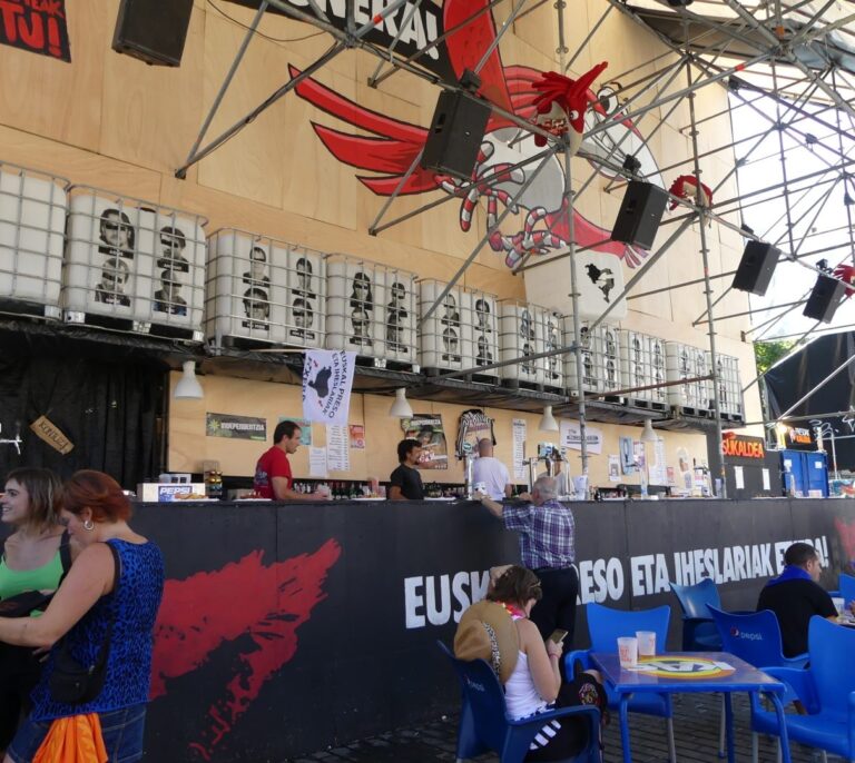 Política de 'kalimotxo'