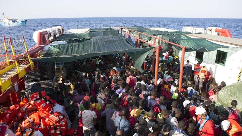 Save the Children anuncia que abandona sus operaciones en el Mediterráneo.