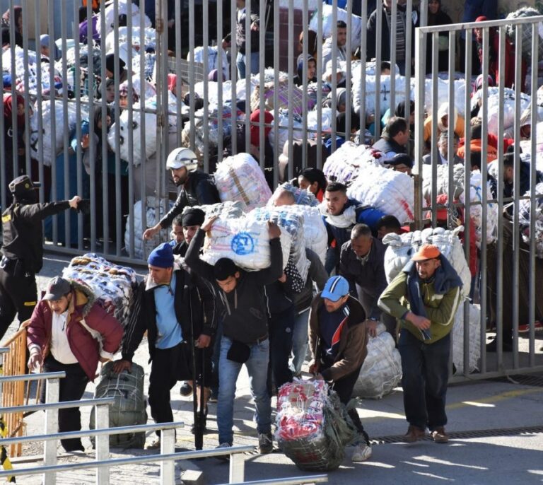 La Policía denuncia que no hay controles en Ceuta y Melilla por la falta de medios
