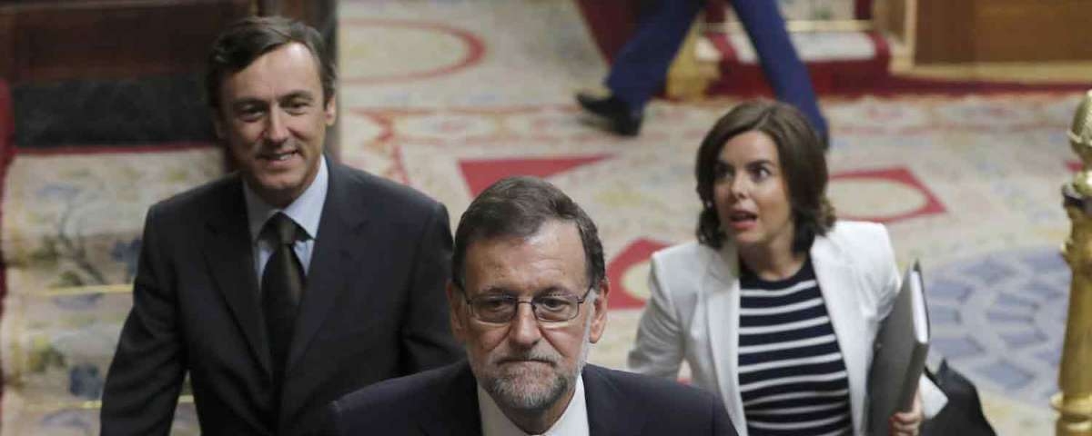 Moncloa quiere "entrar con fuerza" en el Parlamento en septiembre