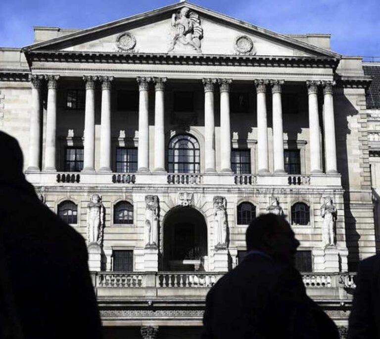 El Banco de Inglaterra sube los tipos hasta el 1,25%, en máximos desde 2009