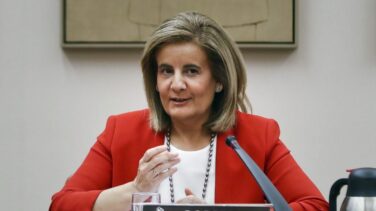 El Gobierno condiciona el plan de ayuda a parados a que las CCAA le cedan su gestión