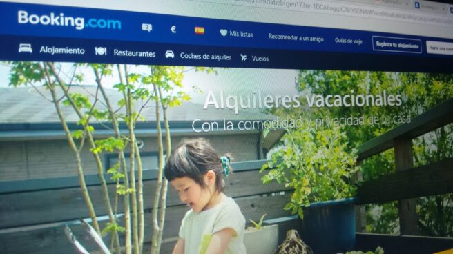 Booking.com cuenta en su web con un apartado específico para el alquiler de pisos turísticos.