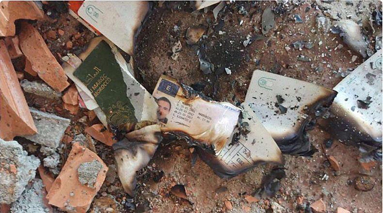Documentación de los yihadistas quemada en Riudecanyes.