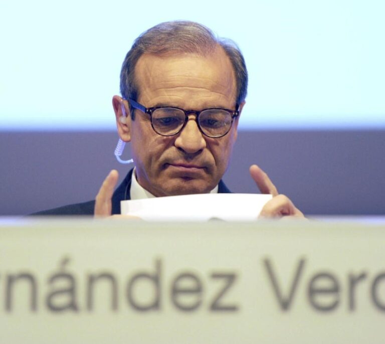 Hochtief completa la financiación de 15.000 millones para comprar Abertis