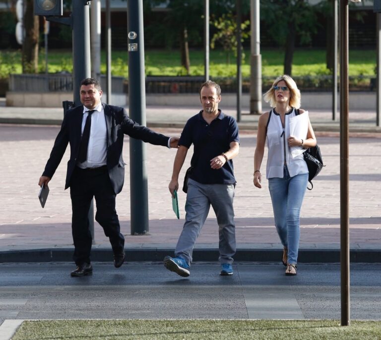 Juana Rivas elude una nueva vista judicial para decidir sobre sus hijos