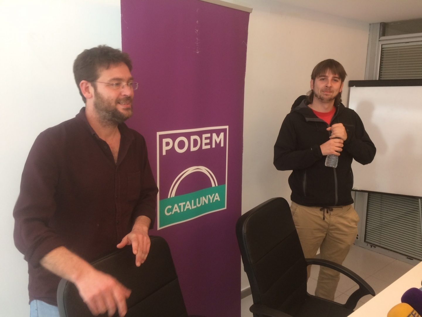 Los miembros de Podemo Albano Dante Fachin y Joan Giner.