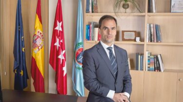 La Rey Juan Carlos gastará 6.316 € al mes para tener un coche con chófer uniformado