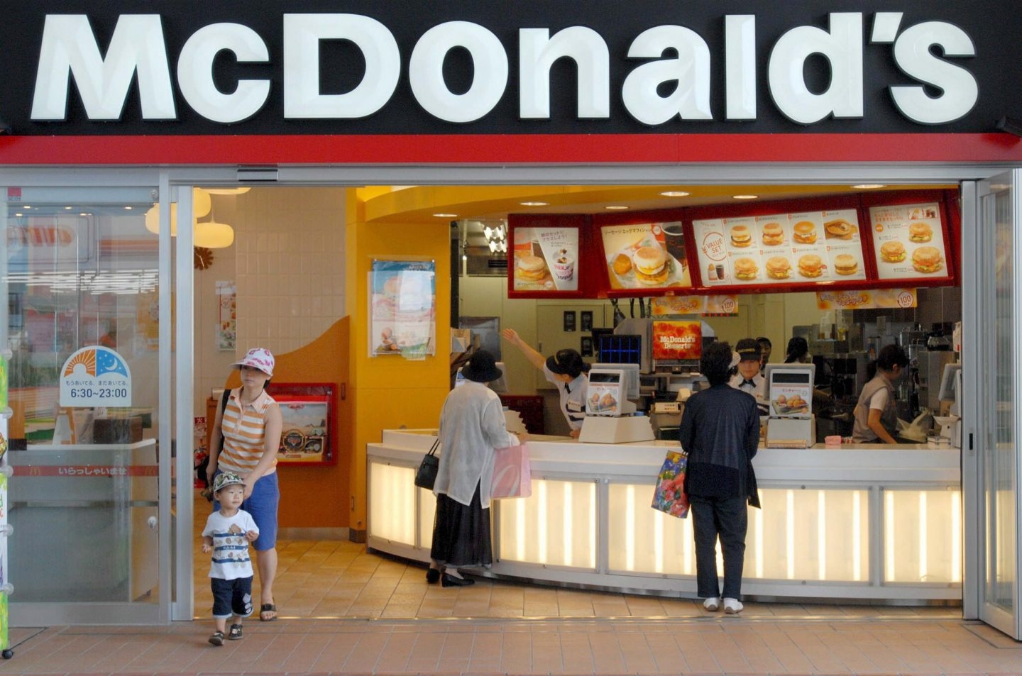 McDonalds ha abierto un restaurante en el Sáhara.