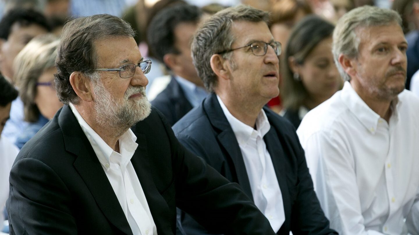 Mariano Rajoy y Alberto Núñez Feijóo, este domingo en Pontevedra.