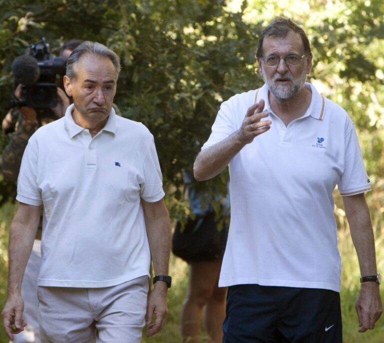 Rajoy retrasa su reunión con el Rey a causa de un ataque de lumbago