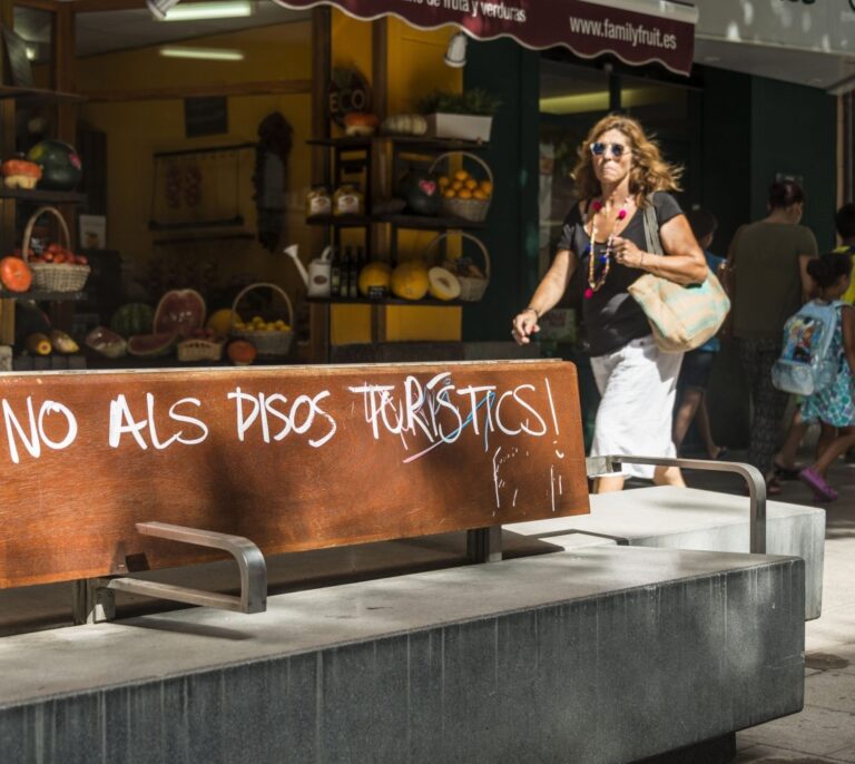 El Gobierno llenará vacíos legales para elevar los controles sobre los pisos turísticos