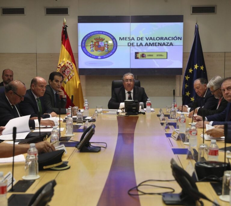 El Gobierno mantiene el nivel de "Alerta 4" reforzando la seguridad en zonas sensibles