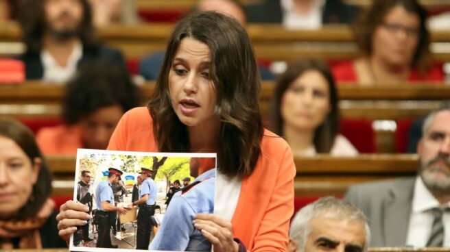 Referéndum 1-O: Inés Arrimadas, en el Parlament.