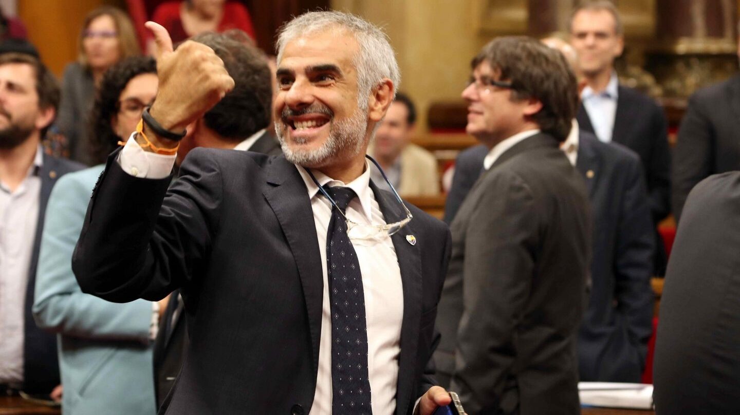 Referéndum 1-O: El portavoz de Ciudadanos, Carlos Carrizosa, en el Parlament.