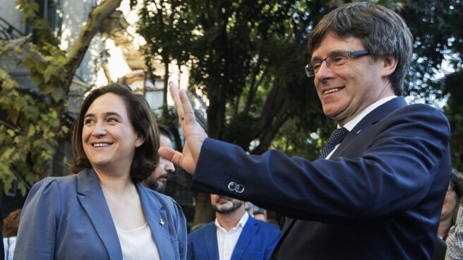 Referéndum 1-O: Colau y Puigdemont, en la Diada. Referéndum 1-O: Colau y Puigdemont, en la Diada.