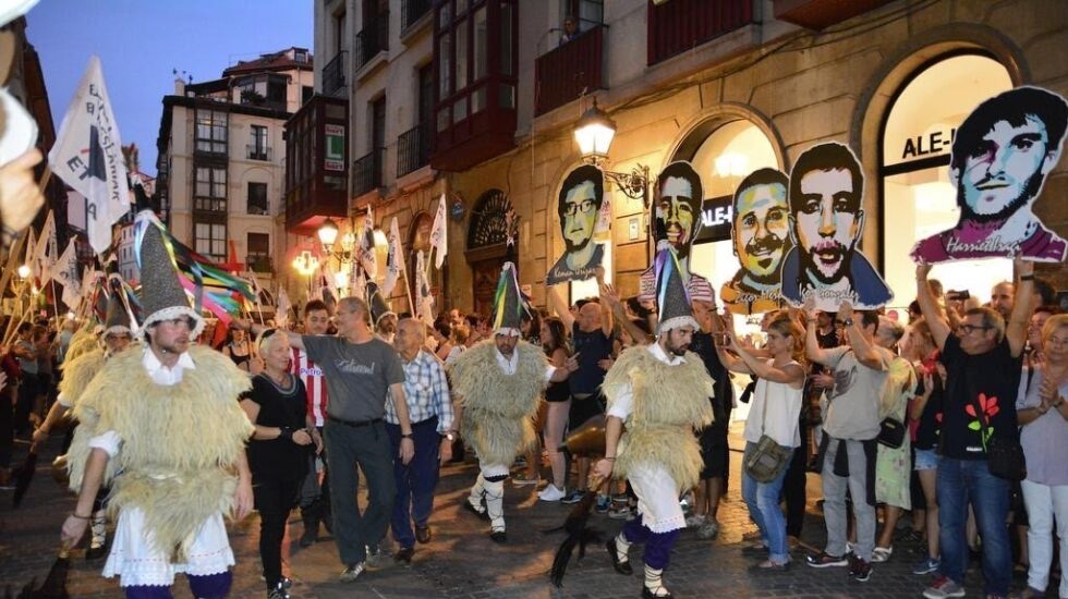 Homenaje al etarra Andoni Ugalde Zubiri, condenado por el asesinato de un guardia civil y un ertzaina, en Bilbao.
