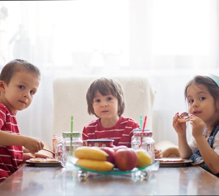 De padres a hijos, cómo han cambiado las meriendas en los últimos 30 años