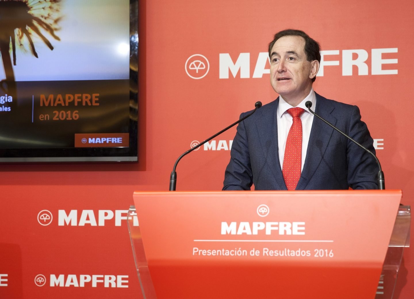 Mapfre sufre en bolsa por el impacto de las catástrofes naturales.