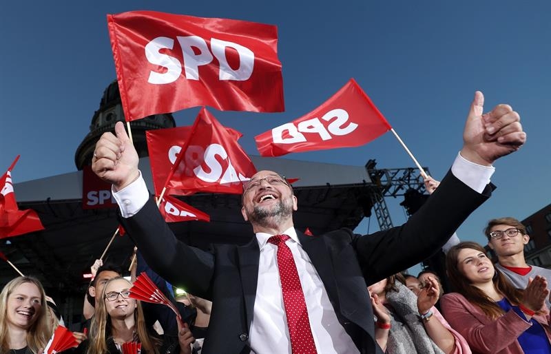 Martin Schulz, ante sus seguidores en un mitin en Berlín.