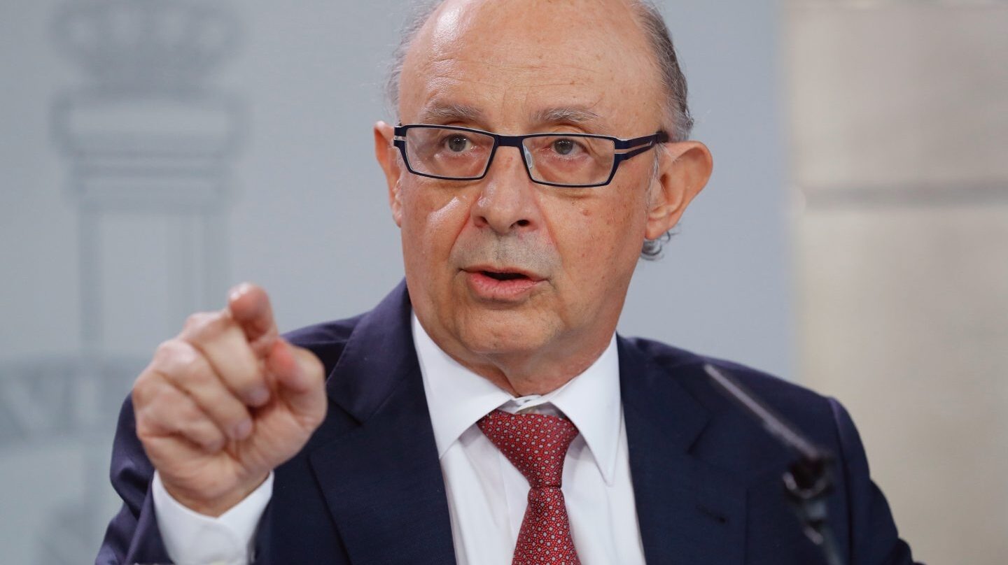 Referéndum 1-O: Cristóbal Montoro, en el Consejo de Ministros.