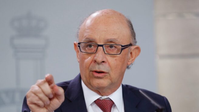 Cristóbal Montoro, en el Consejo de Ministros. Cristóbal Montoro, en el Consejo de Ministros.