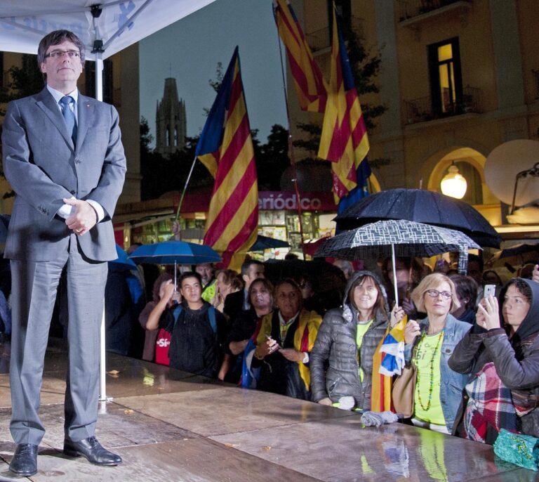 La Generalitat expone a los 'hackers' los datos personales de 5 millones de catalanes