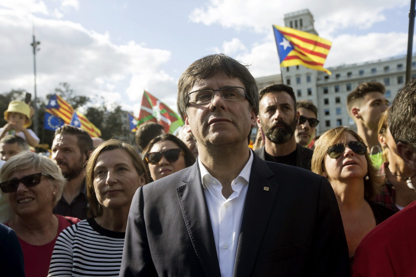 Referéndum 1-O: Puigdemont, en la manifestación de la Diada.