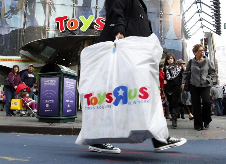 Toys R Us se acoge a la quiebra voluntaria para poder continuar su actividad