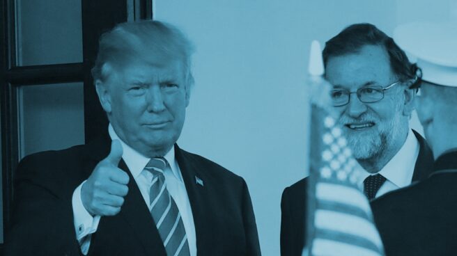 El presidente de EEUU, Donald Trump, tras recibir a Mariano Rajoy a las puertas de la Casa Blanca.