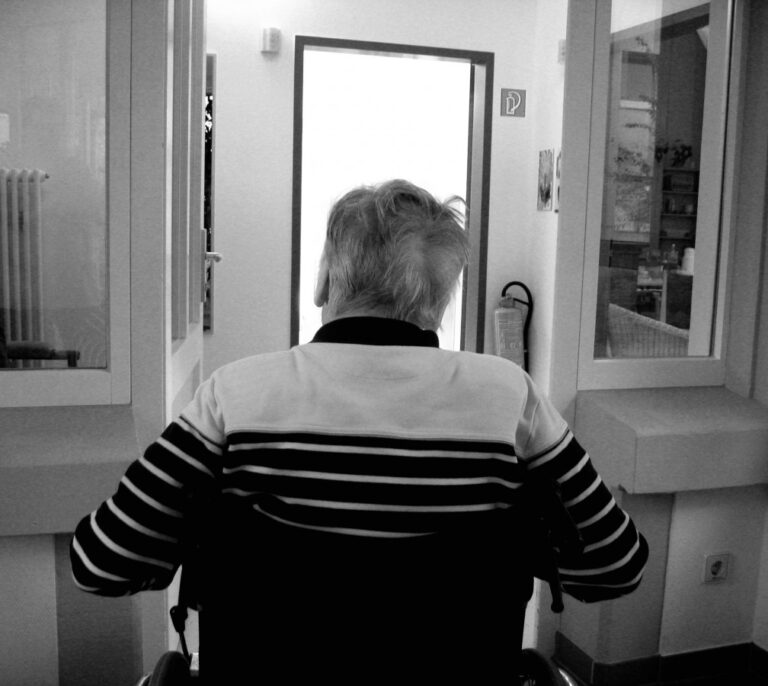 El otro gran reto del alzhéimer, cuánto costará curarlo