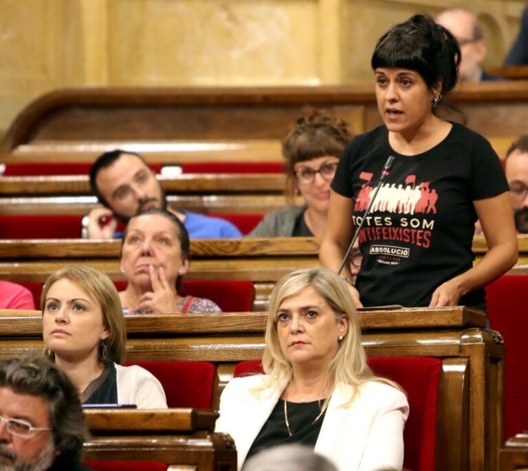 La CUP da por hecha la suspensión de la Ley del Referéndum y se lanza a la calle