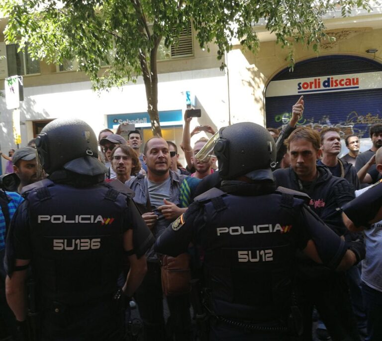 David Fernàndez (CUP) llama a la huelga general en Cataluña