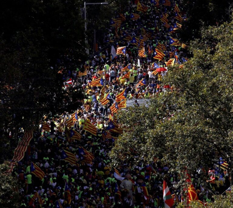 El independentismo sólo moviliza a un millón de personas, la mitad que en 2014