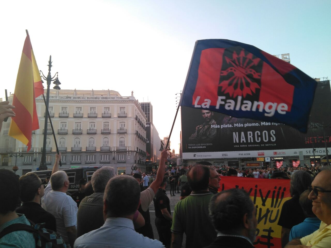 La Falange, en una manifestación en la Puerta del Sol.