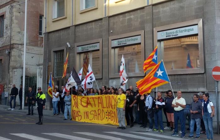 Manifestación de apoyo a Cataluña en Cerdeña