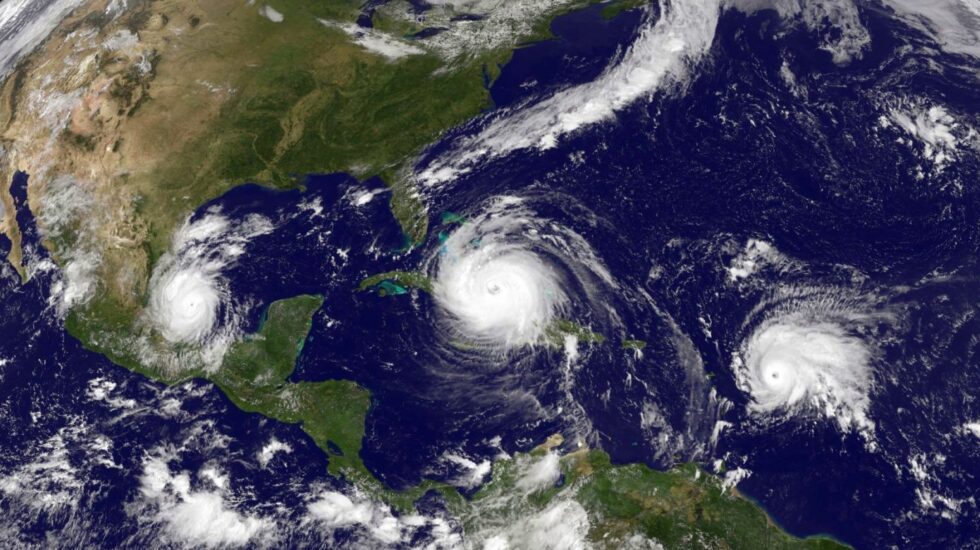El huracán Irma y las tormentas tropicales José y Katia se dirigen a la costa americana