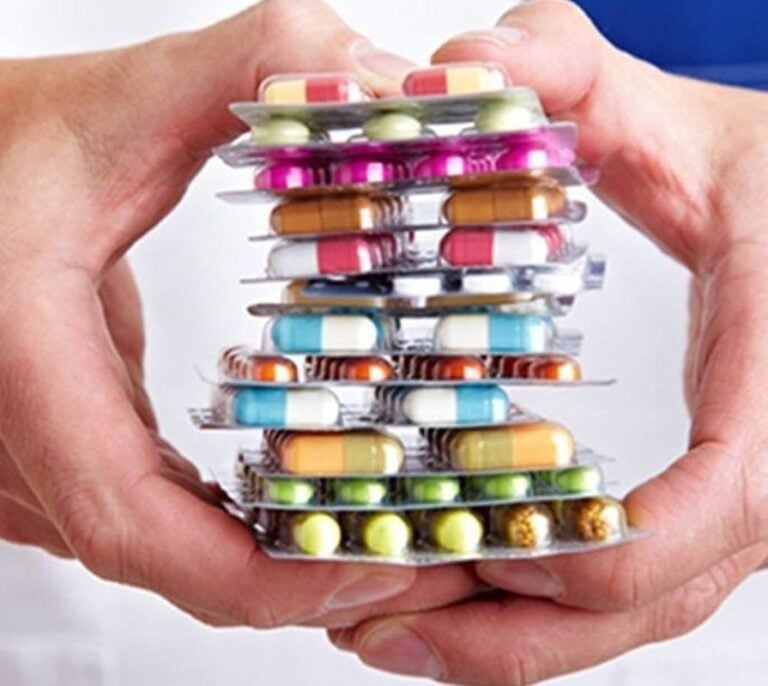 Los oncólogos advierten de la carrera "insostenible" del precio de los medicamentos