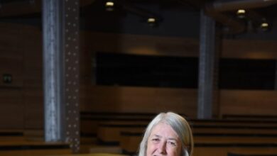 Mary Beard: "Votar no es sinónimo de democracia"