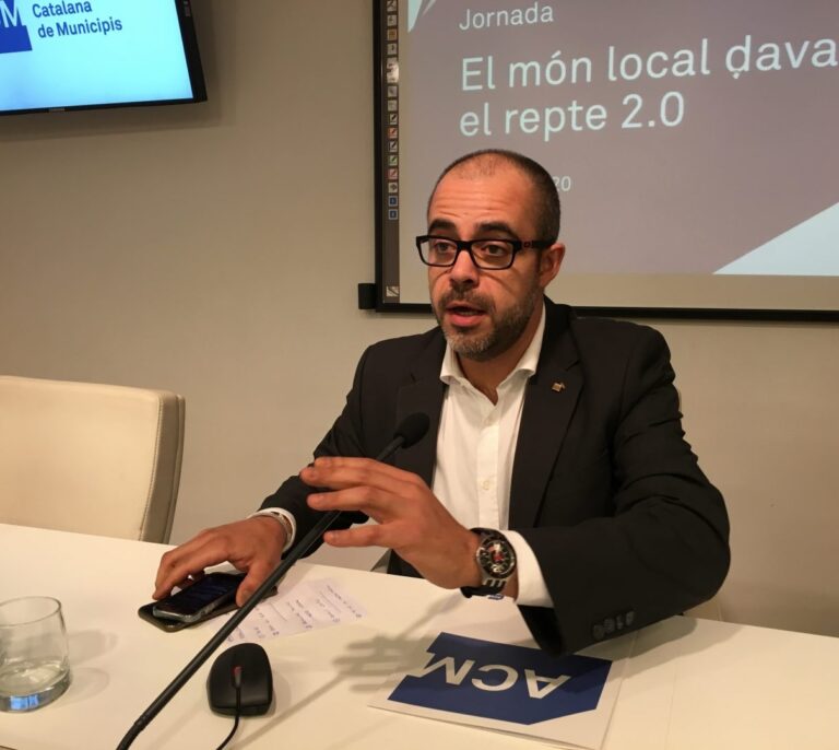 La ACM plantea que los alcaldes contrarios al referéndum cedan el poder por un día