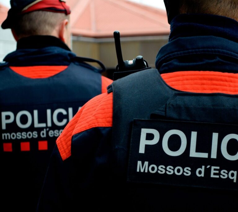 Detienen a dos jóvenes por otra agresión sexual en Manresa a una menor